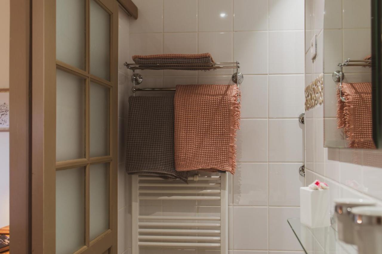 コロンジュ＝ラ＝ルージュ La Douce France Bed & Breakfast エクステリア 写真